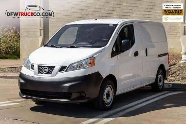 2019 NISSAN NV 200