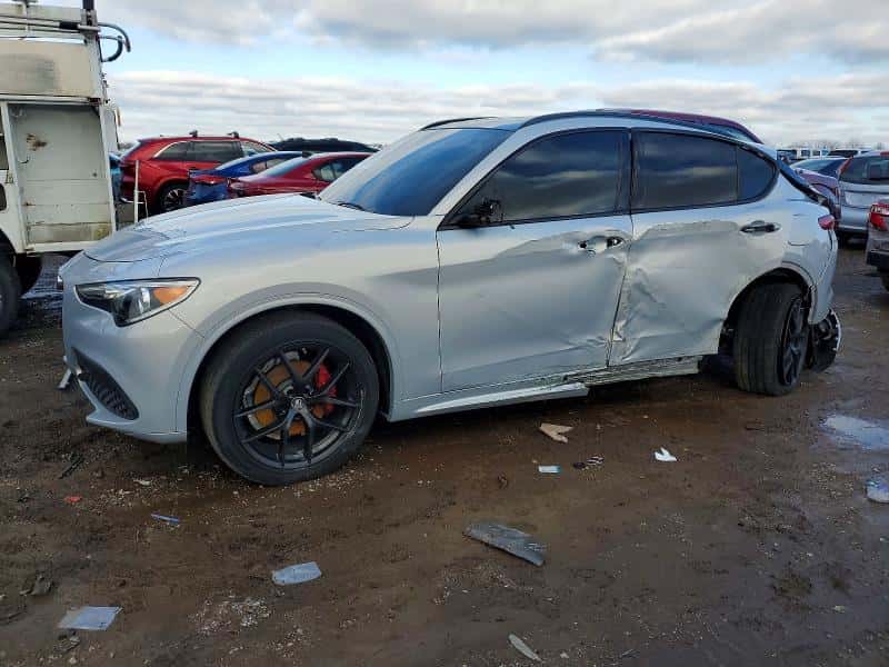 2021 ALFA ROMEO STELVIO