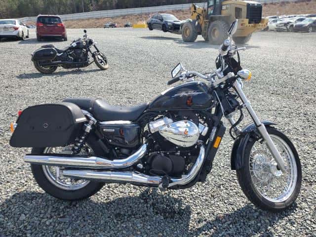 2013 HONDA VT750