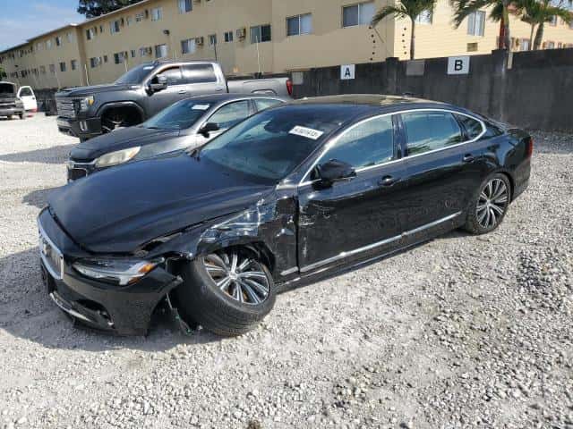 2024 VOLVO S90