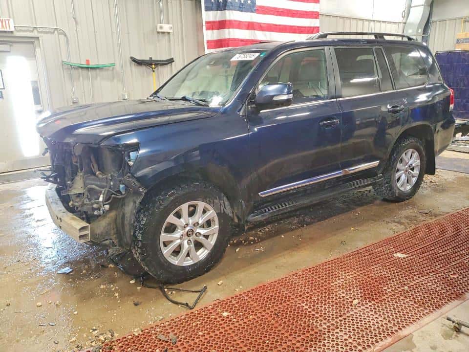 2016 TOYOTA LAND CRUISER