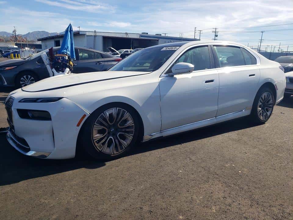 2025 BMW I7