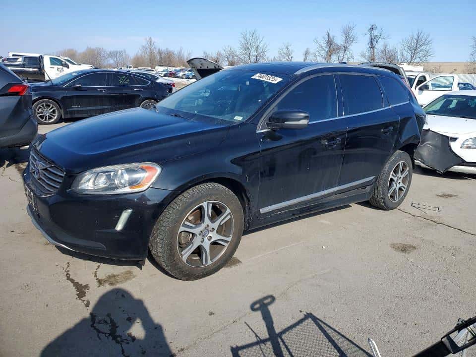 2015 VOLVO XC60