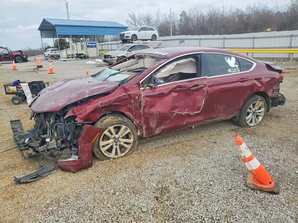 2015 CHRYSLER 200