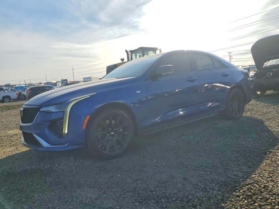 2023 CADILLAC CT4