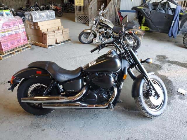 2022 HONDA VT750