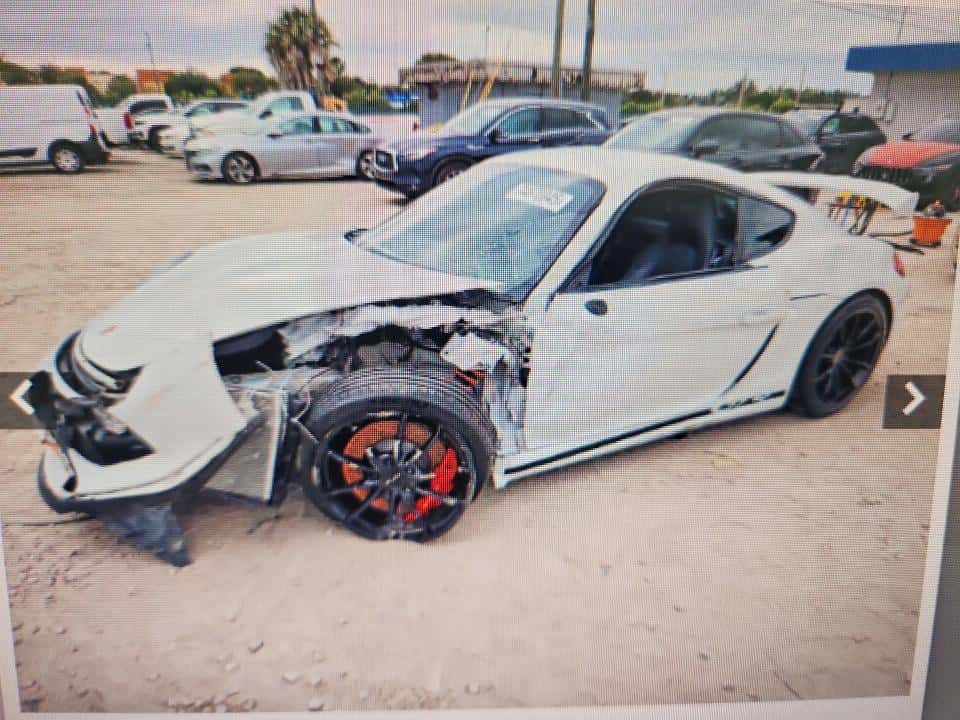 2016 PORSCHE CAYMAN