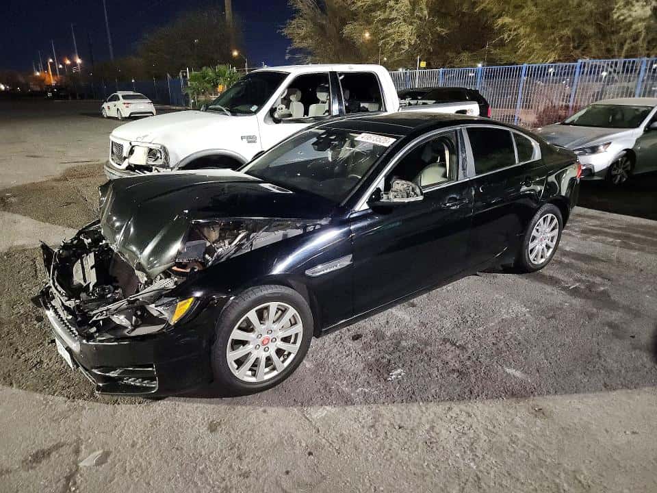 2019 JAGUAR XE