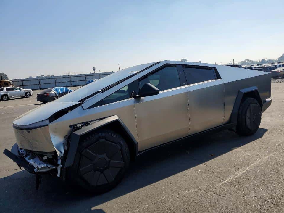 2024 TESLA CYBERTRUCK