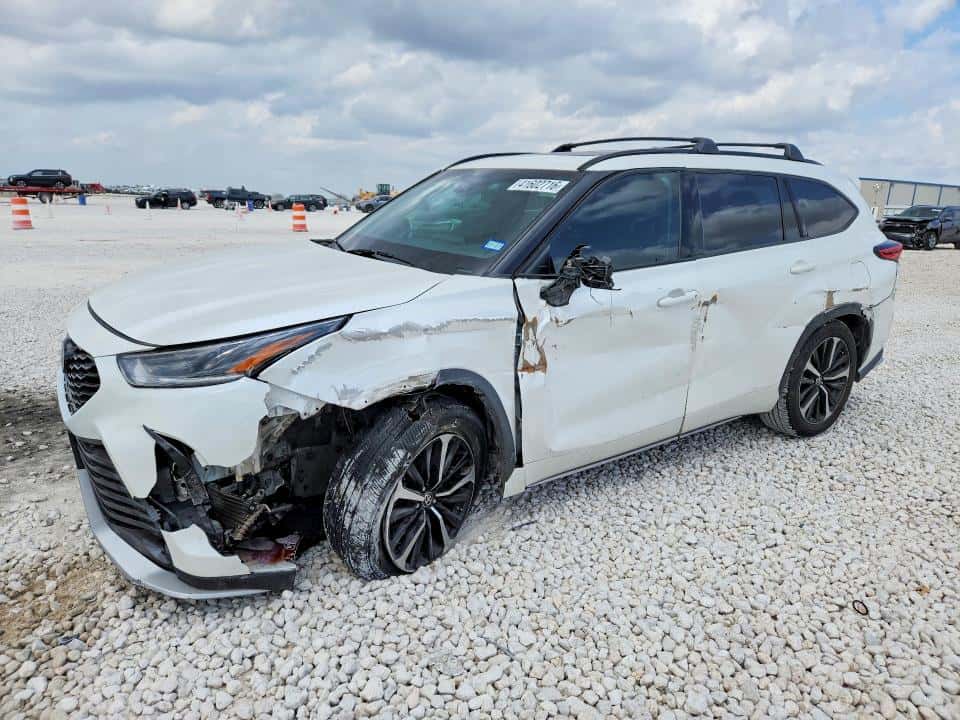2021 TOYOTA HIGHLANDER