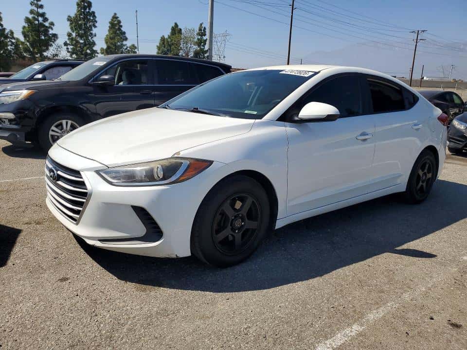 2017 HYUNDAI ELANTRA