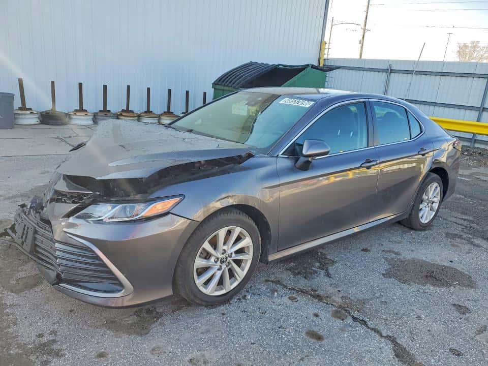 2022 TOYOTA CAMRY