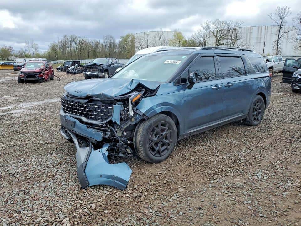 2025 KIA CARNIVAL