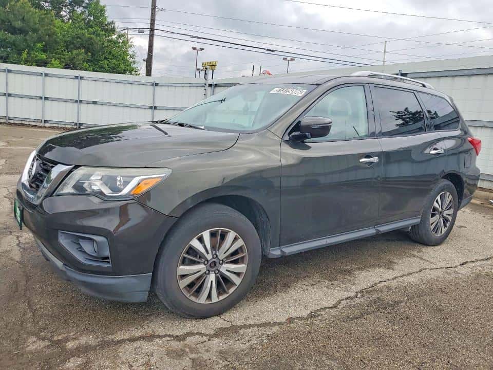 2017 NISSAN PATHFINDER