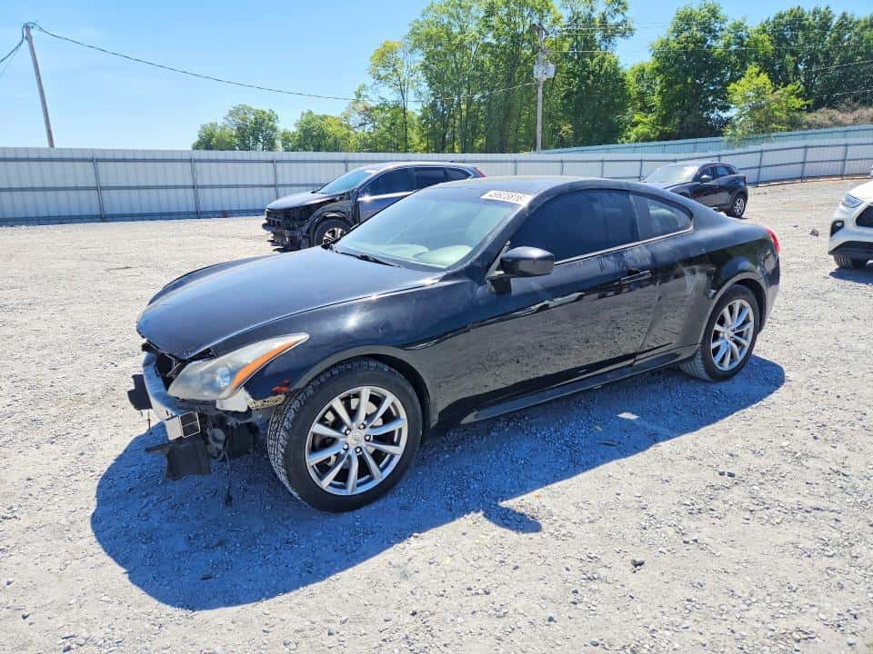 2011 INFINITI G37