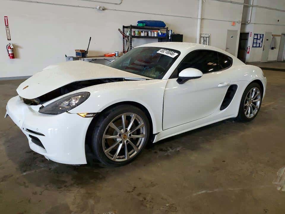 2018 PORSCHE CAYMAN