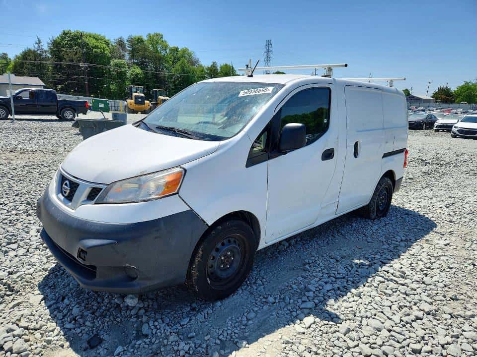 2015 NISSAN NV