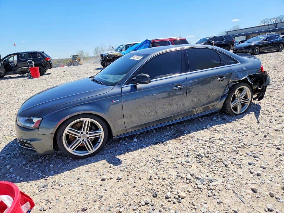 2016 AUDI RS4