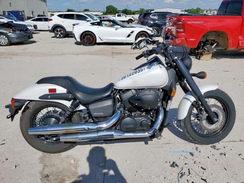2020 HONDA VT750