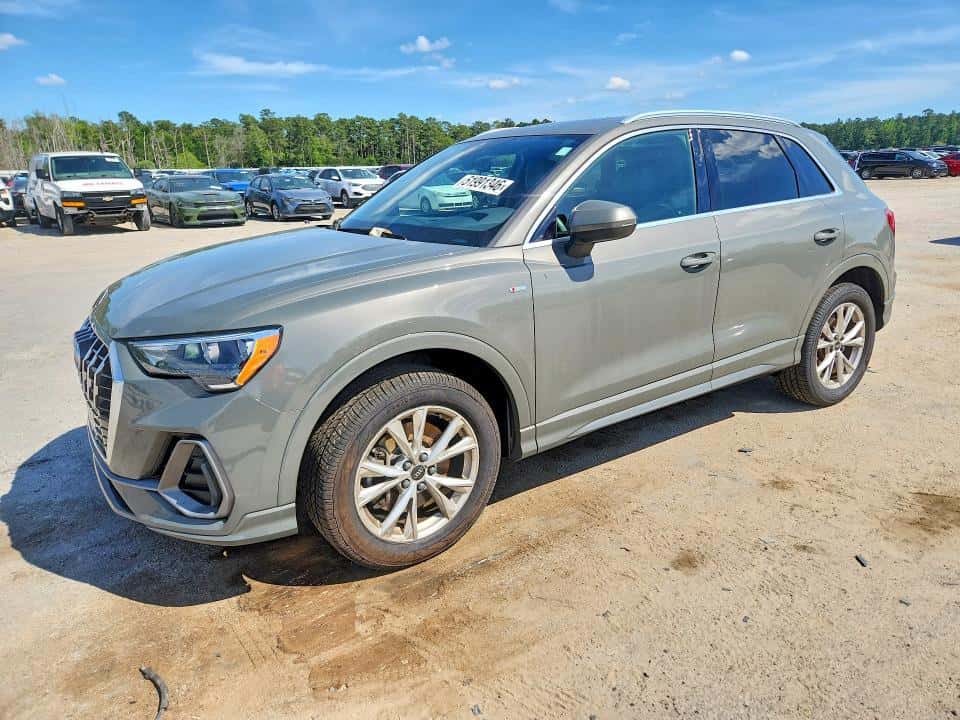 2022 AUDI Q3