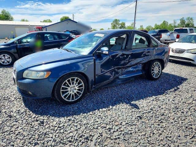 2010 VOLVO S40