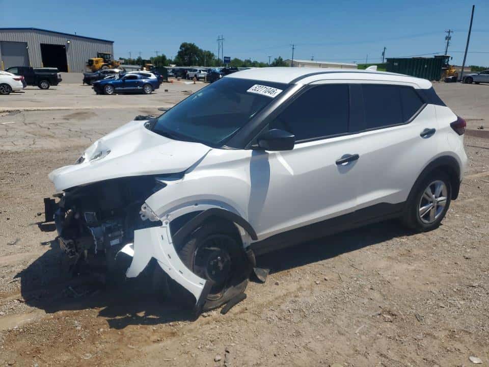 2025 NISSAN KICKS