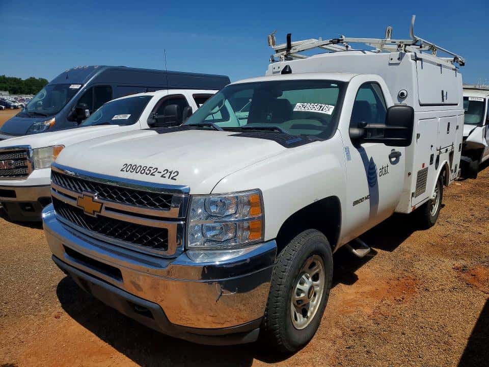 2023 FORD F550