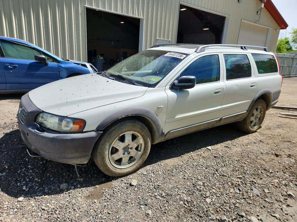 2004 VOLVO XC70