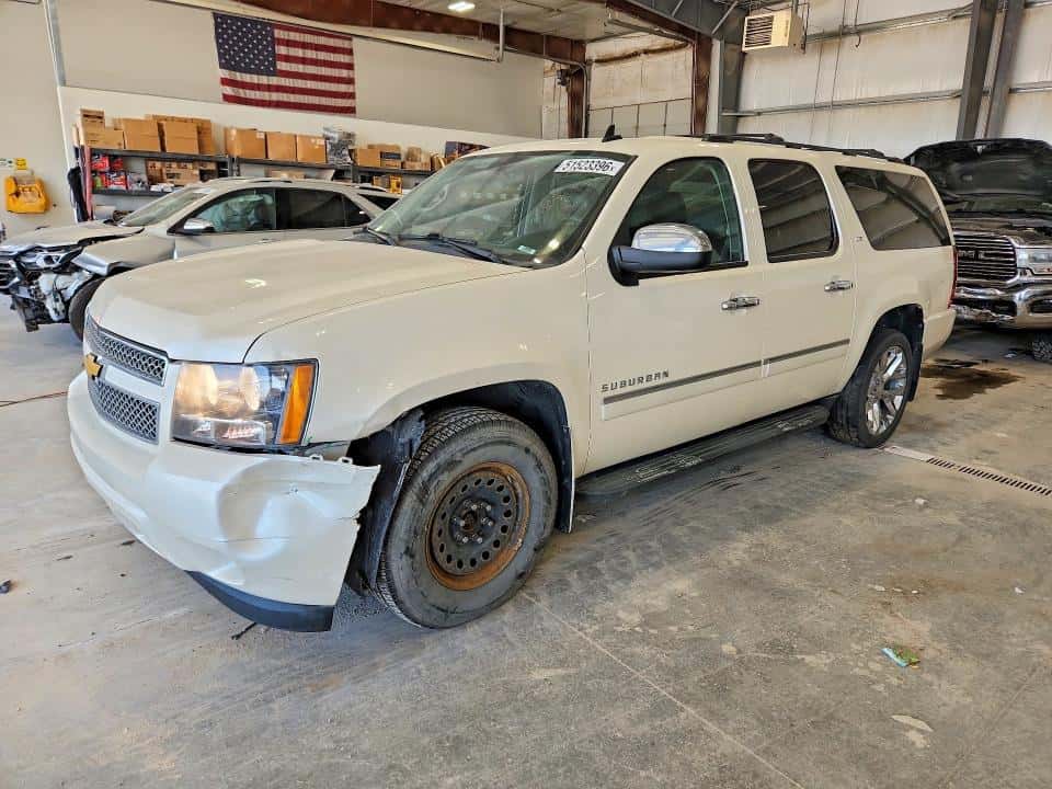 2013 CHEVROLET SUBURBAN