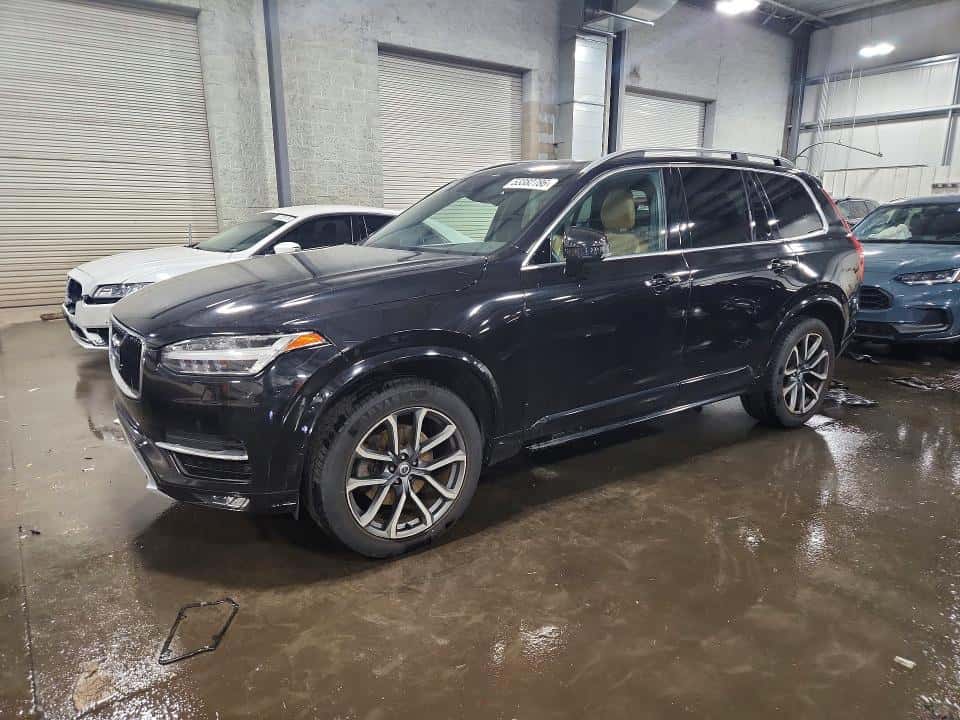 2016 VOLVO XC90