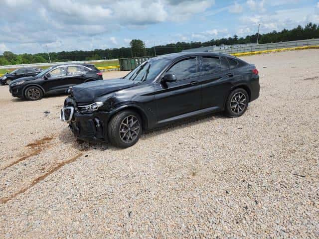 2022 BMW X4