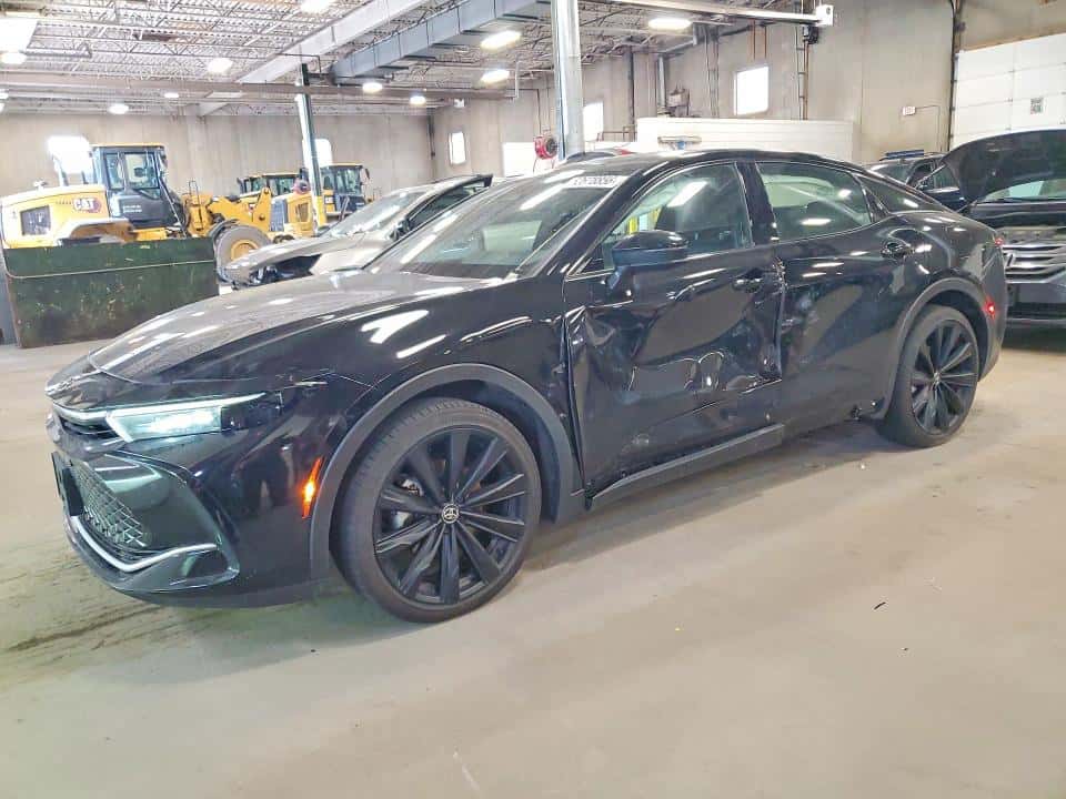 2025 TOYOTA CROWN