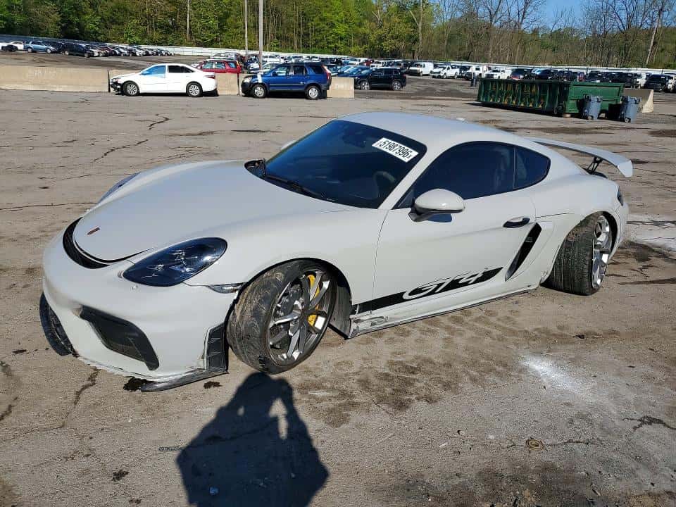 2022 PORSCHE CAYMAN