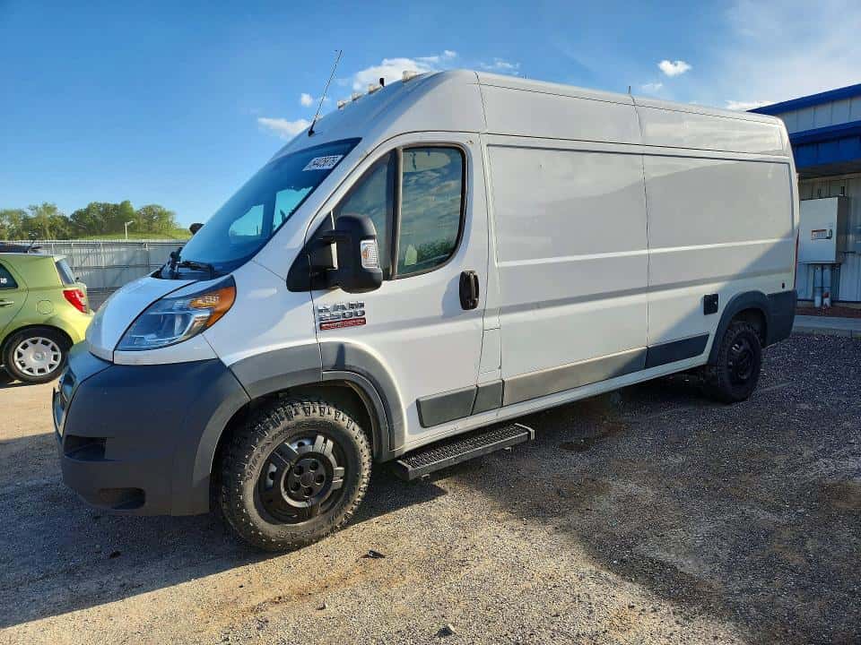 2017 RAM PROMASTER CITY