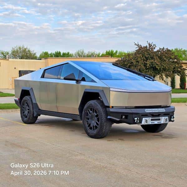 2024 TESLA CYBERTRUCK
