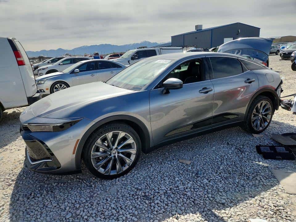 2023 TOYOTA CROWN