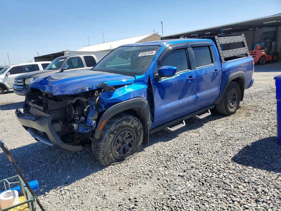 2025 NISSAN NAVARA FRONTIER