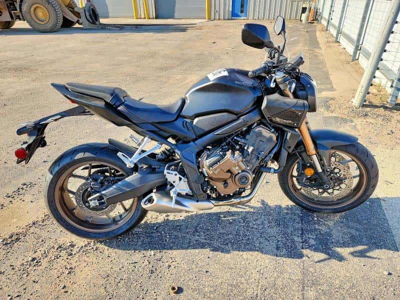 2026 HONDA CB