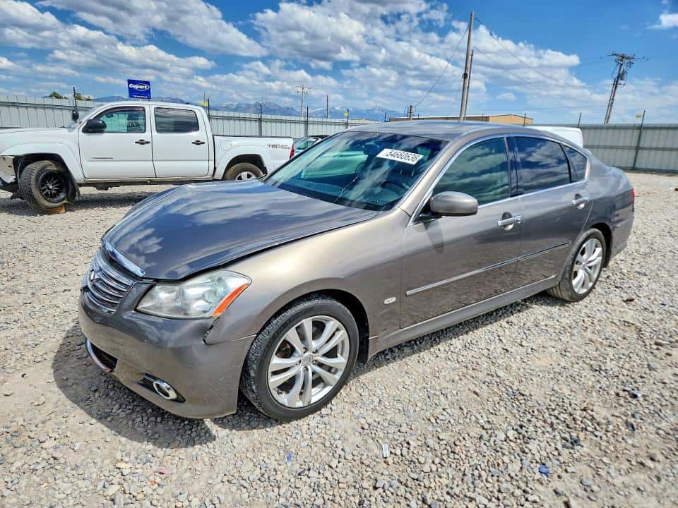 2008 INFINITI M