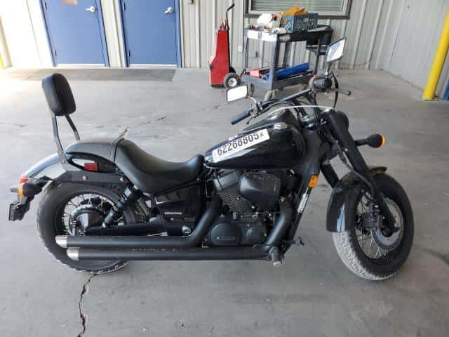 2015 HONDA VT750