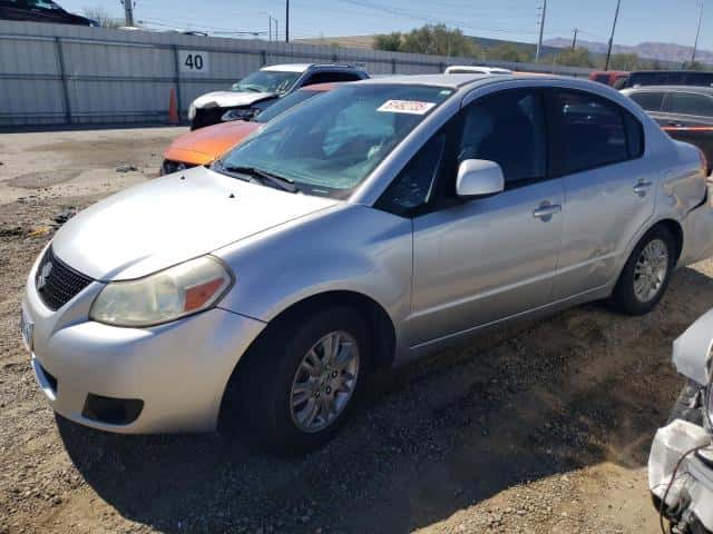 2013 SUZUKI SX4