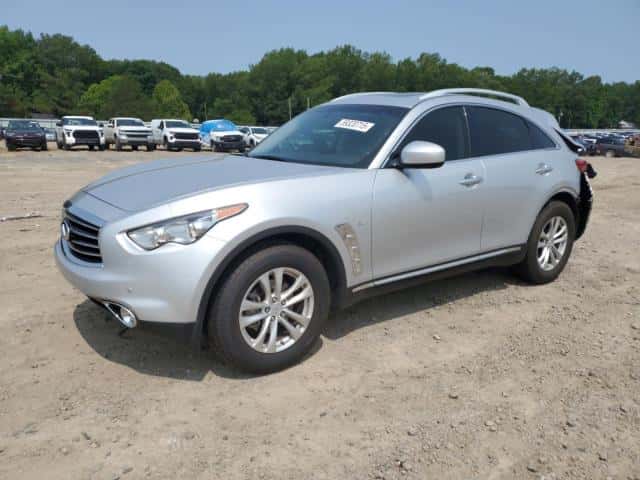 2015 INFINITI QX70