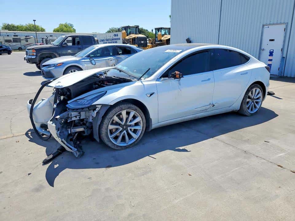 2019 TESLA MODEL 3