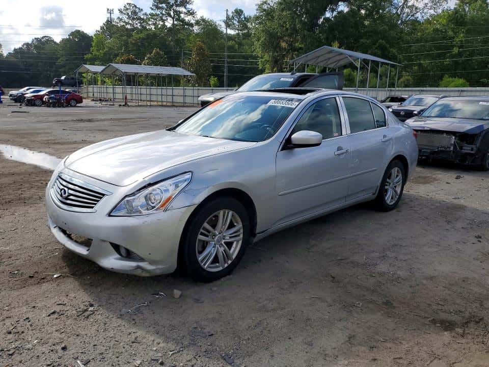 2011 INFINITI G25