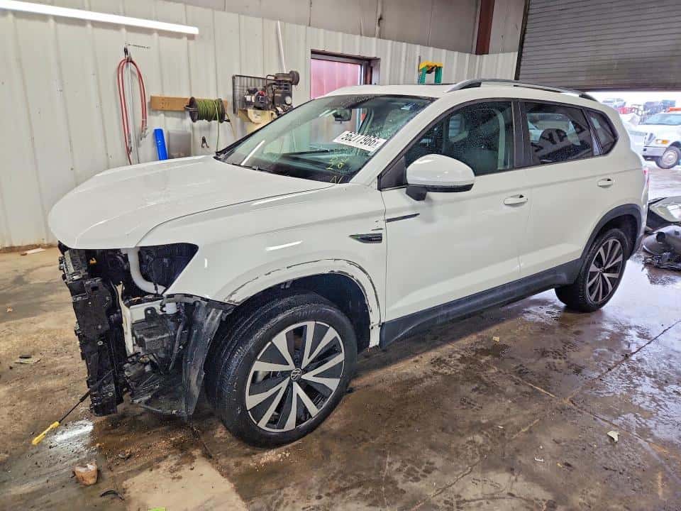 2022 VOLKSWAGEN TAOS