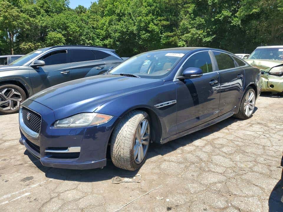 2017 JAGUAR XJ