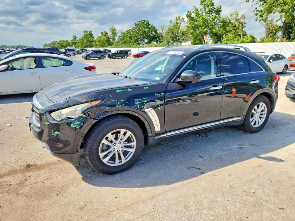 2014 INFINITI QX70