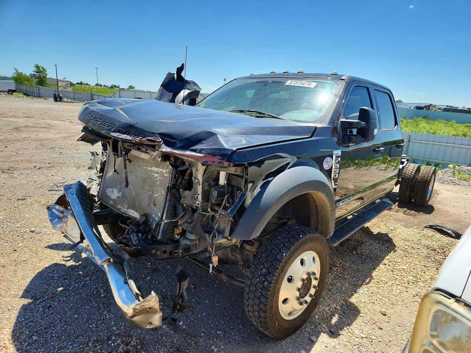 2022 FORD F550
