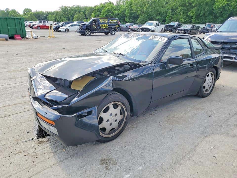 1989 PORSCHE 944