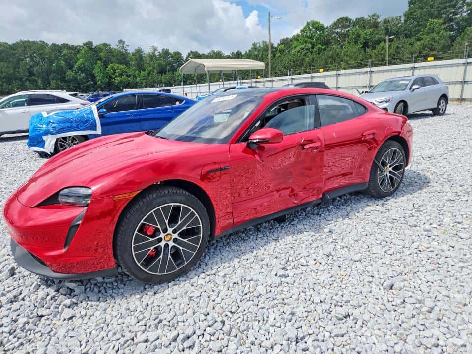 2024 PORSCHE TAYCAN